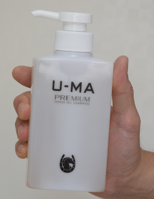 ウーマ(U-MA)シャンプープレミアムのボトルはポンプ式