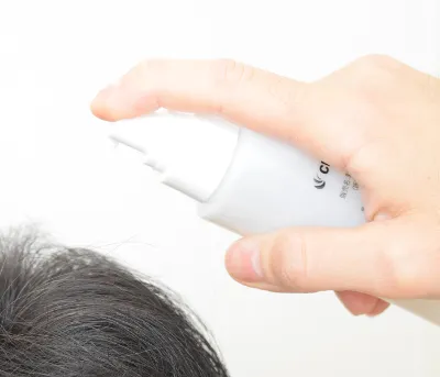 チャップアップの頭皮にダイレクトにくるプッシュ型の容器がお気に入り